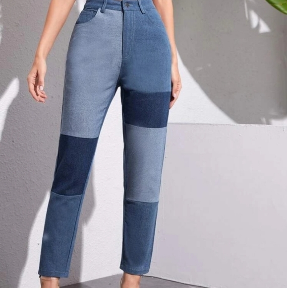 NWOT Colourblock/Patchwork Mom Jeans - Picture 3 of 3